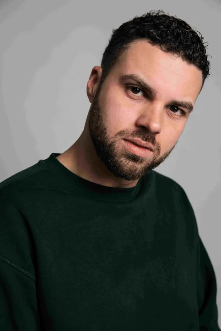 Joey van den B.