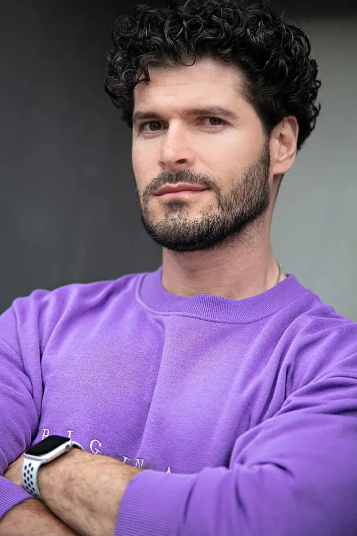 Marlon S.