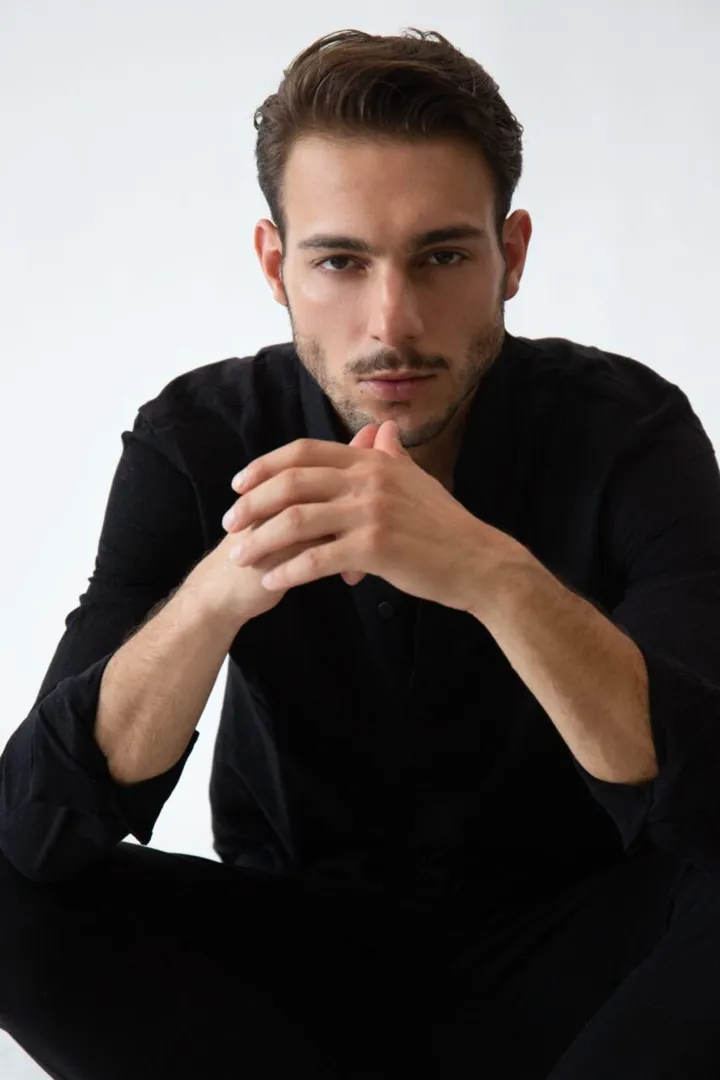 Mert Su.