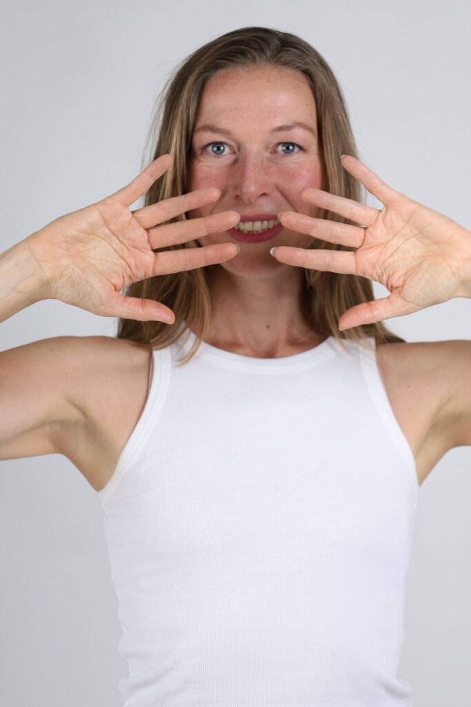 Mira E.