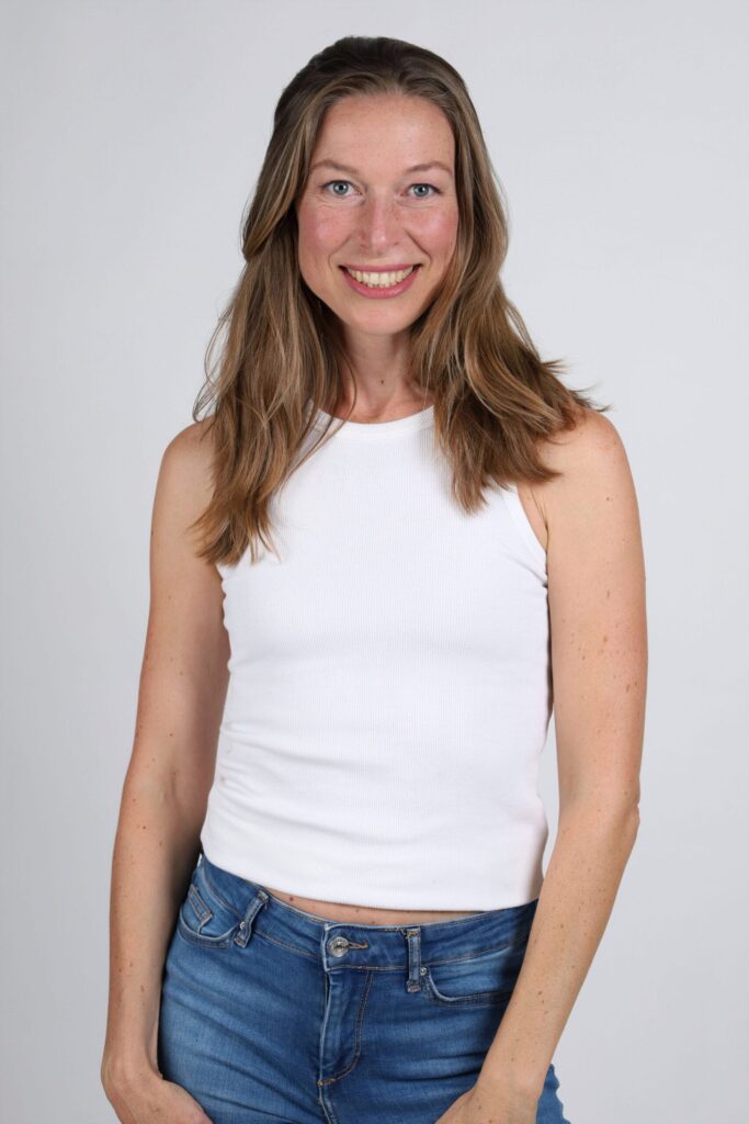 Mira E.