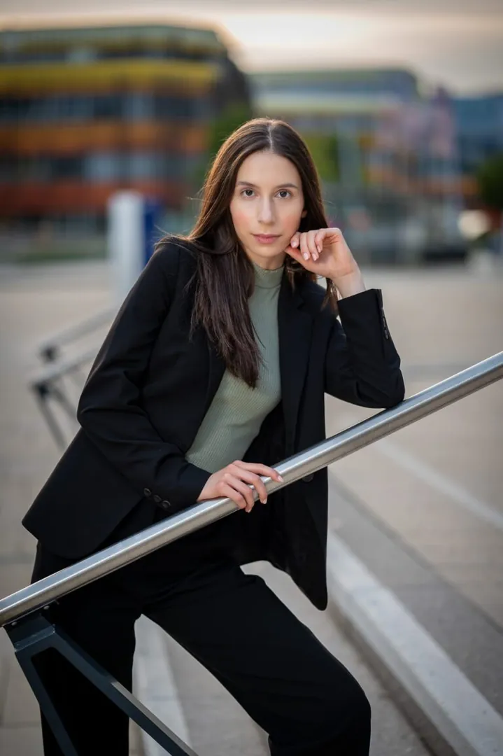 Nadja Sch.