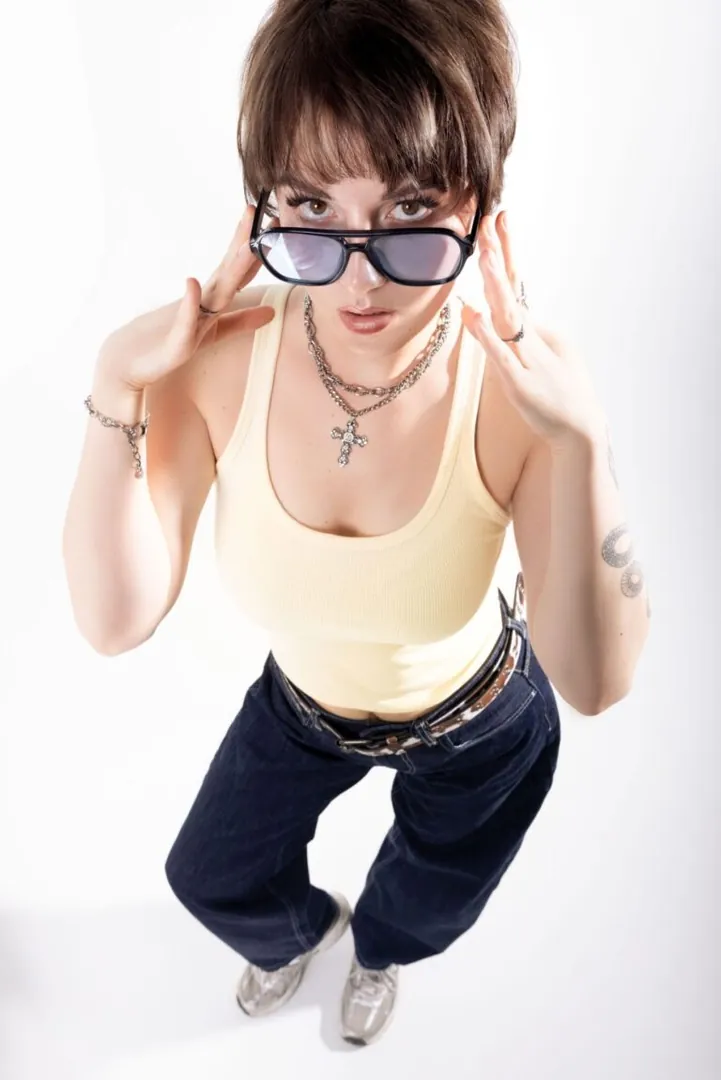 Rebecca Cr.