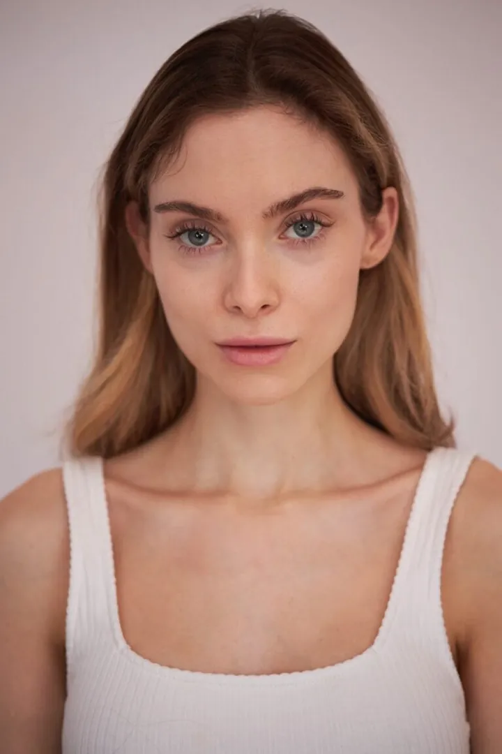 Yvonne Sp.