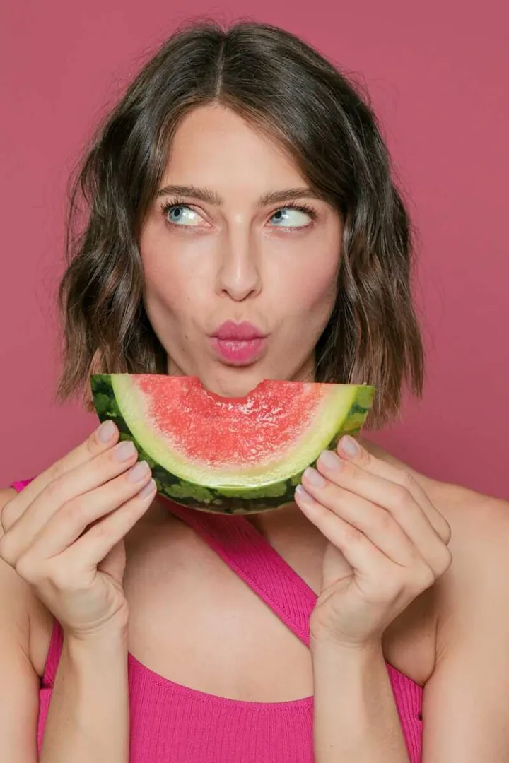 Laura Ba.