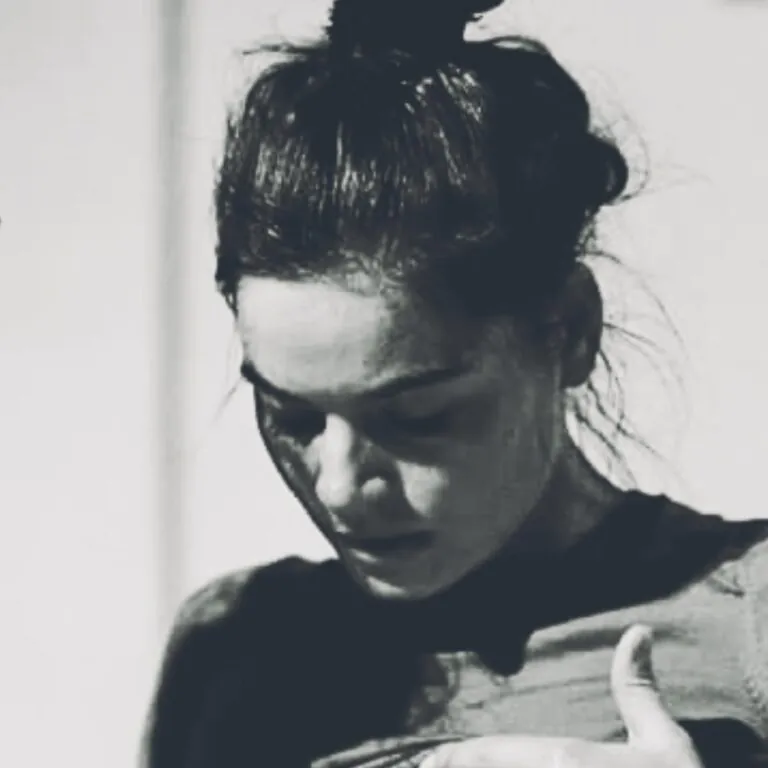 Laura Leora W.