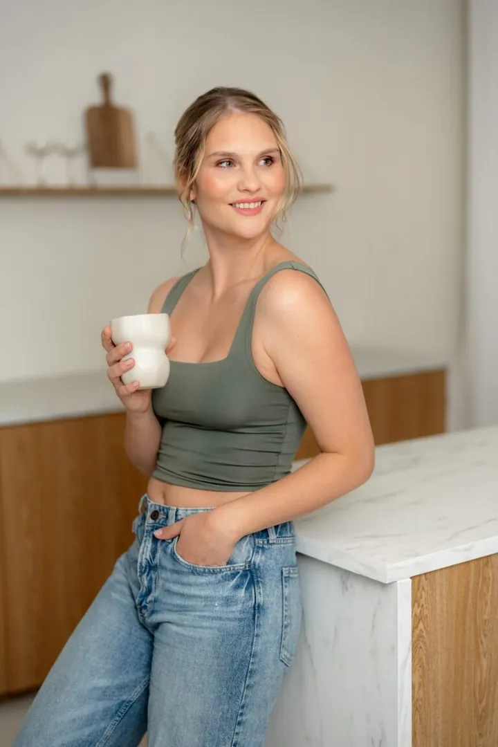 Lena Kn.