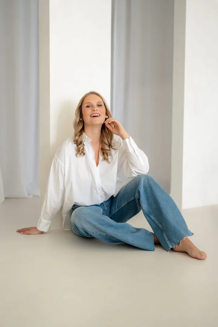 Lena Kn.