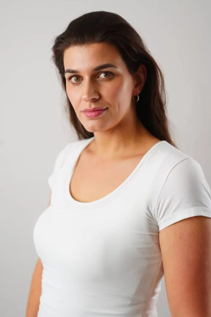 Linda Soe.