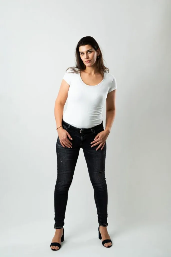 Linda Soe.