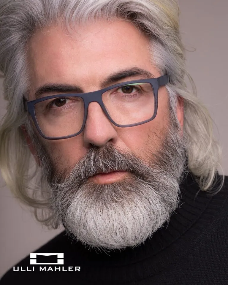 Boris D.