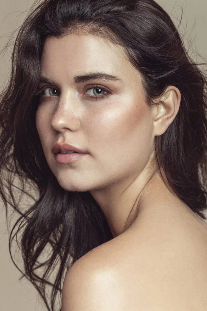 Isabel La.