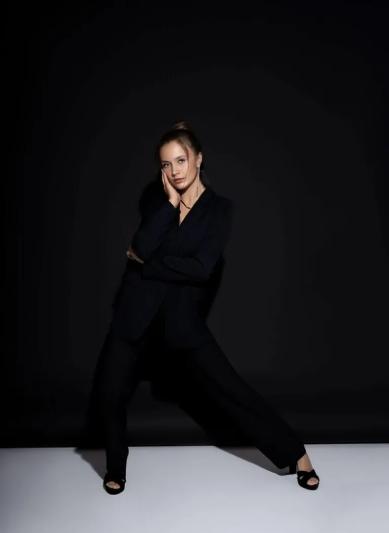 Vanessa Hö.