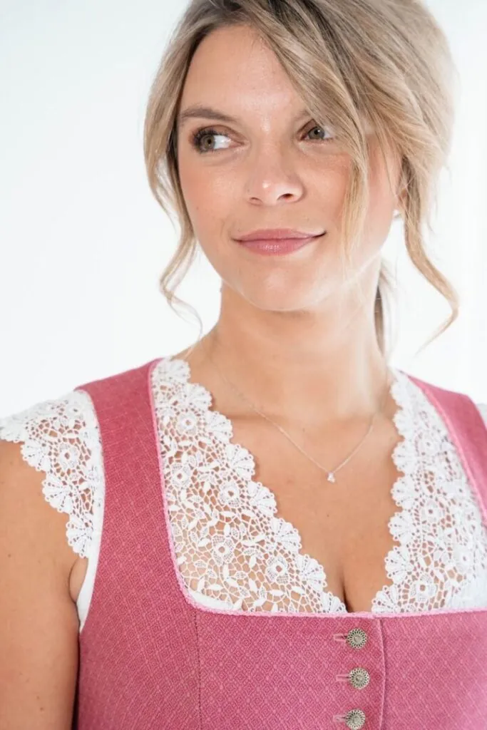 Melissa Ha.