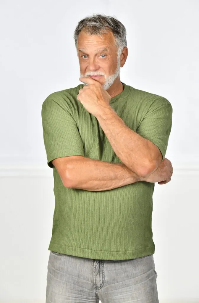 Michael Di.