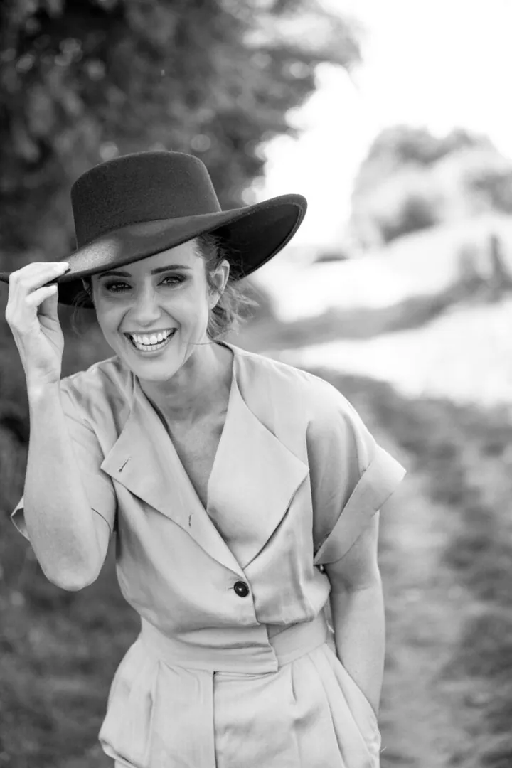 Natalie Re.