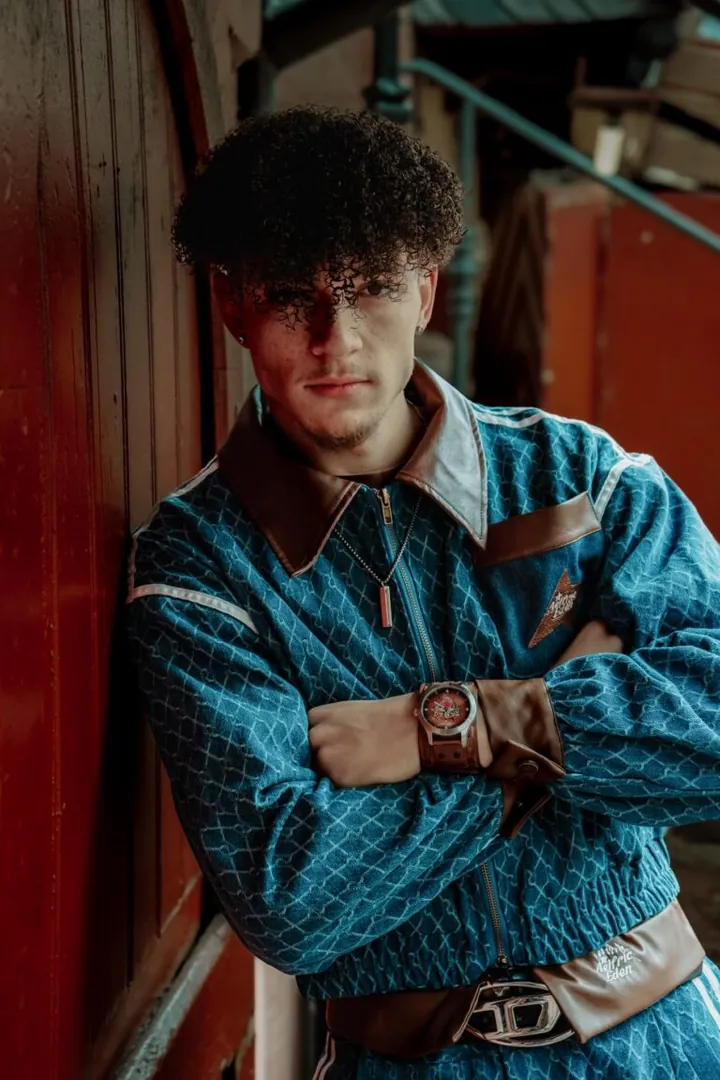 Niklas Gu.