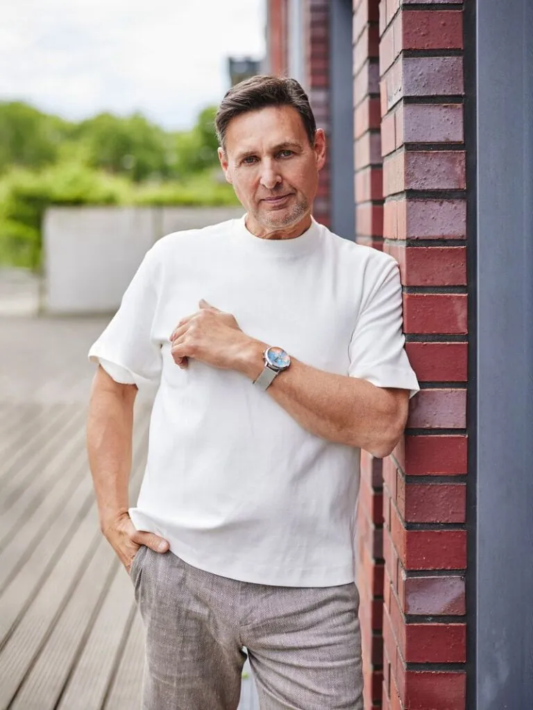 Ralf M.