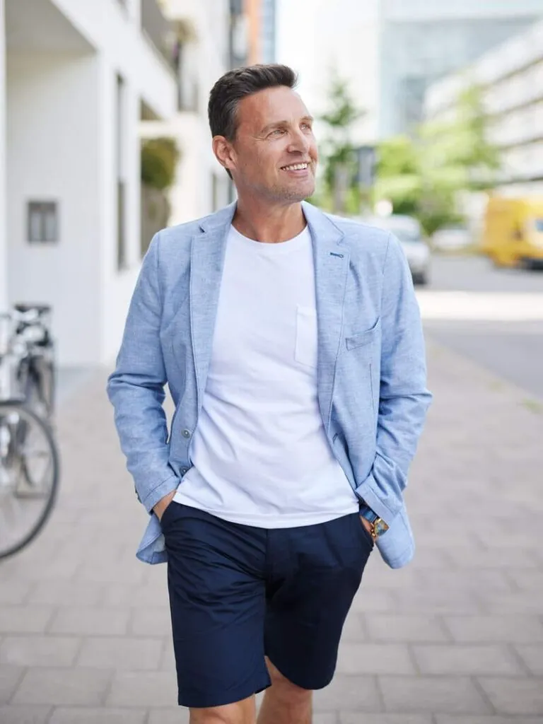 Ralf M.