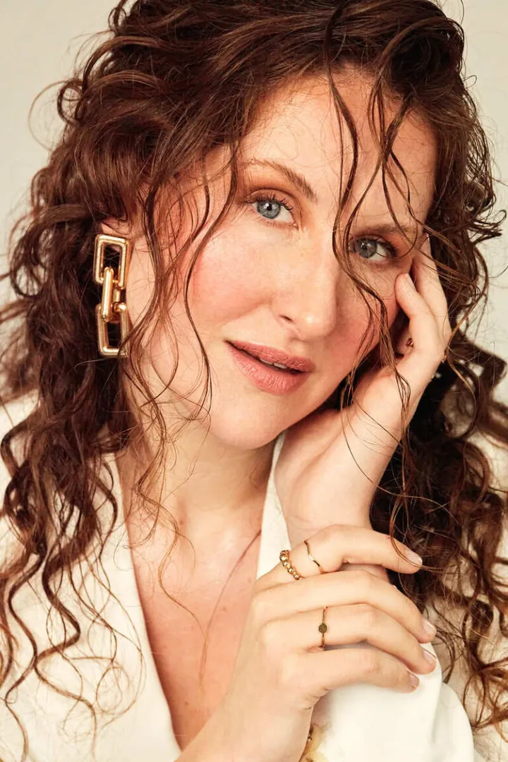 Sara Luel.