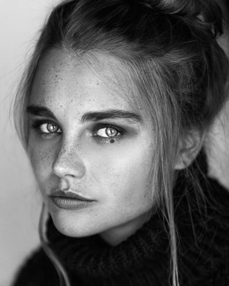 Sarah Si.
