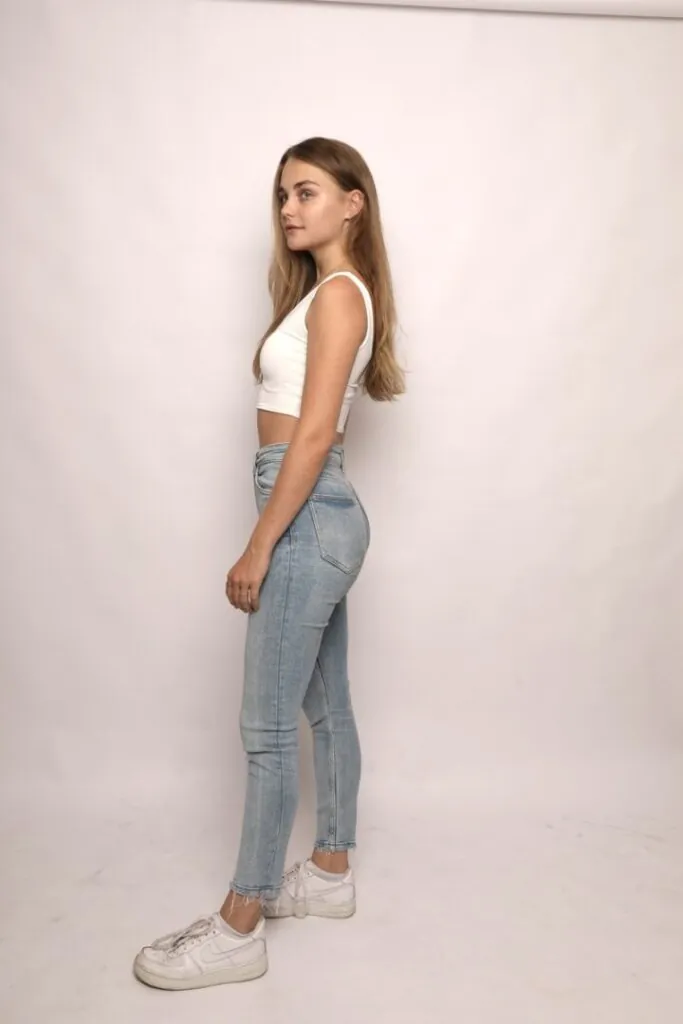 Sarah Si.