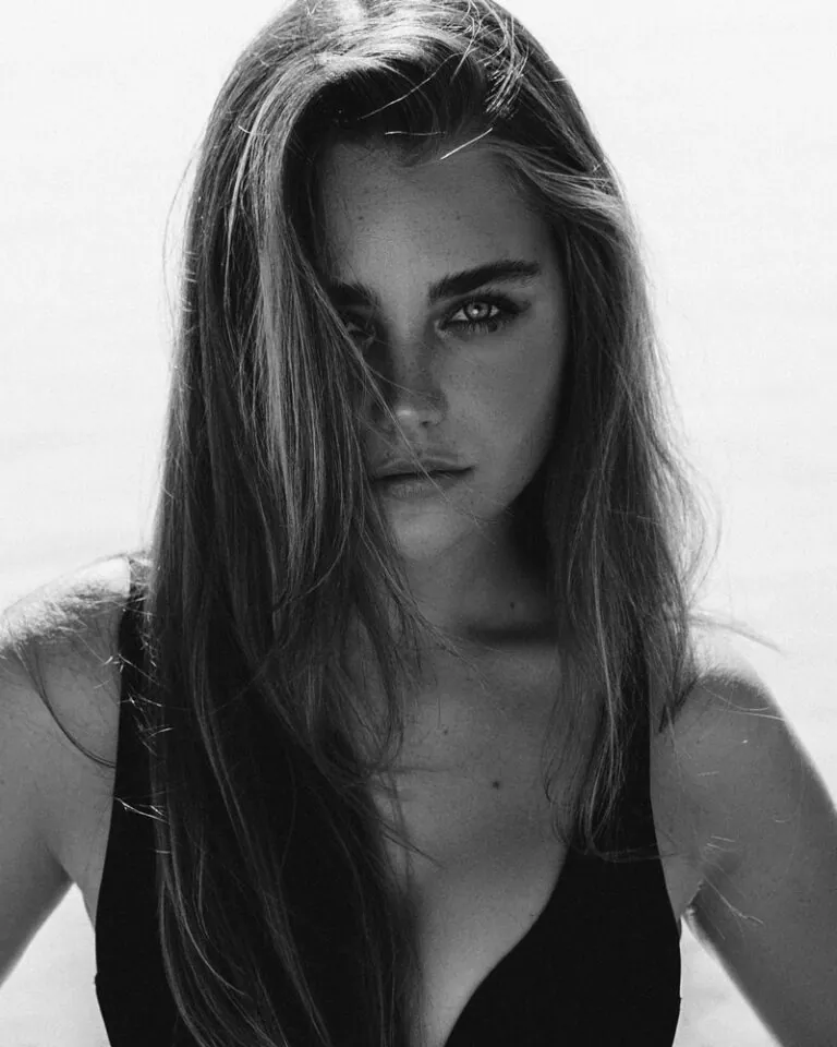 Sarah Si.