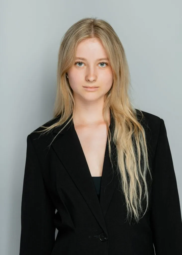 Stella G.