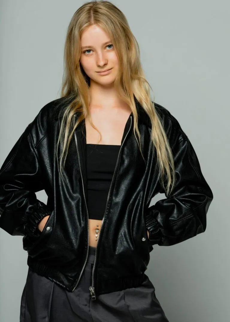 Stella G.