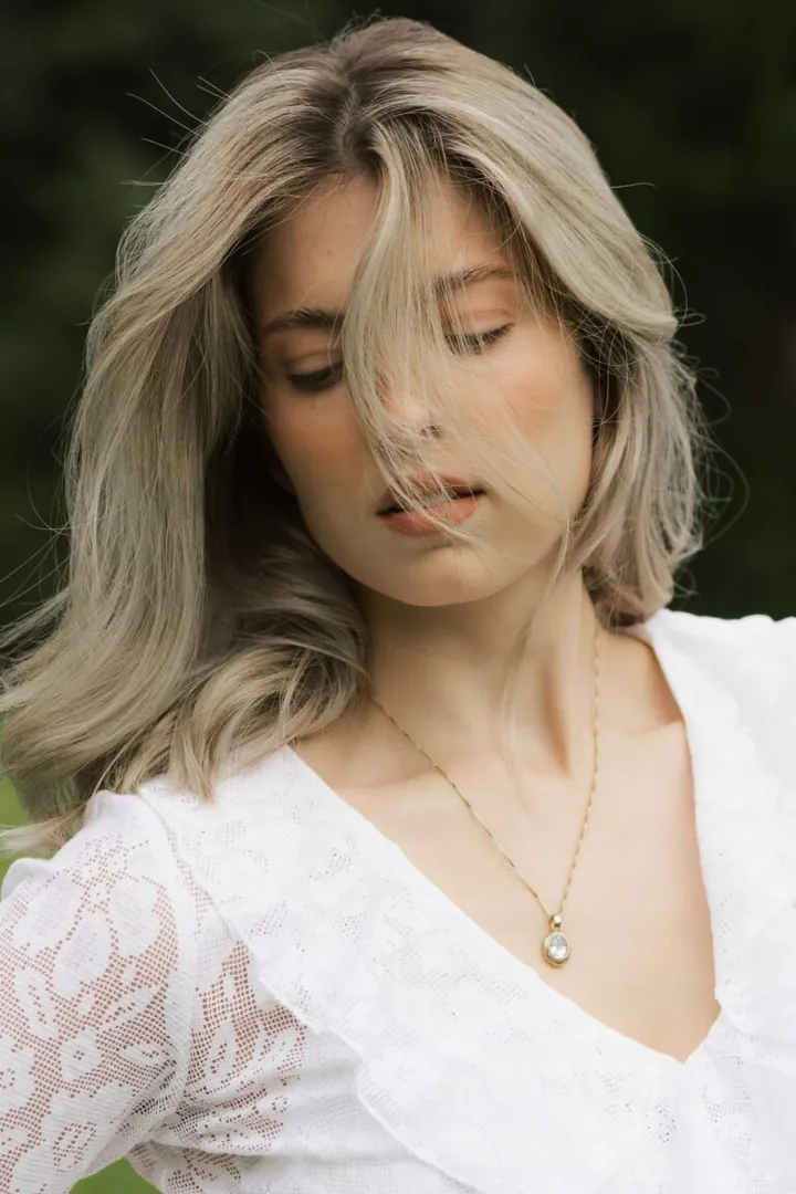 Elisabeth B.