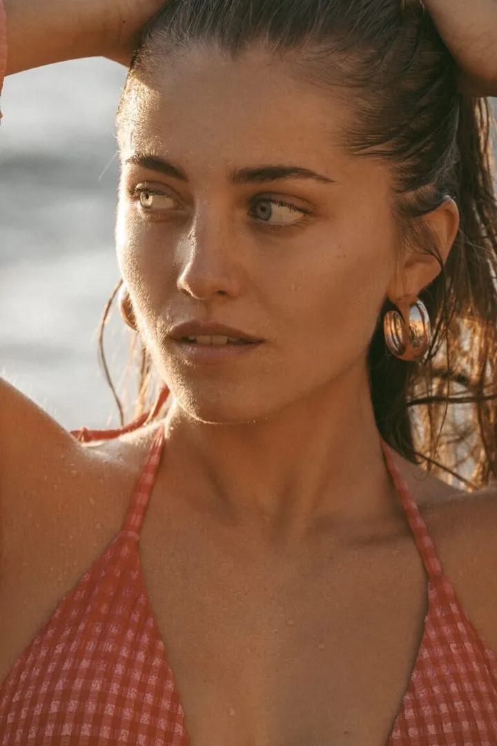 Olivia Ju.
