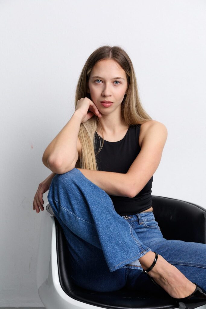 Sabrina Un.