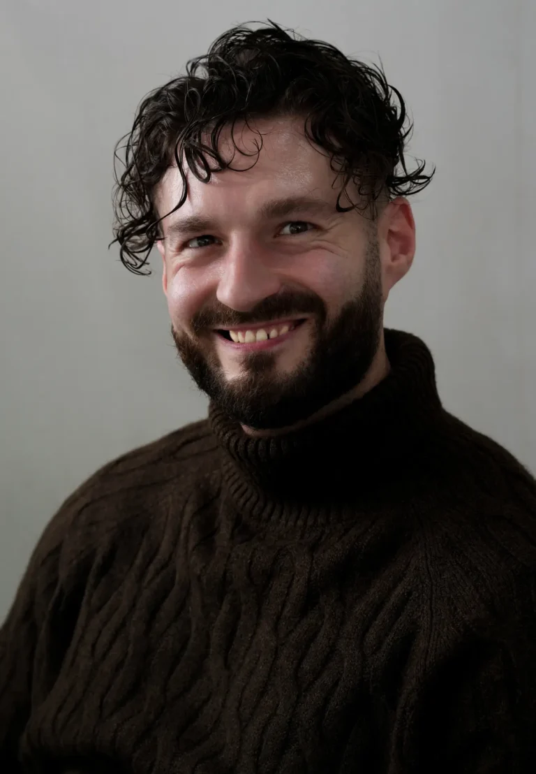 Alexander W.