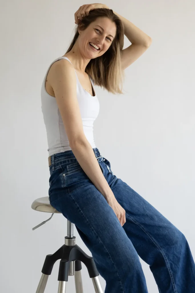 Sabrina Luc.
