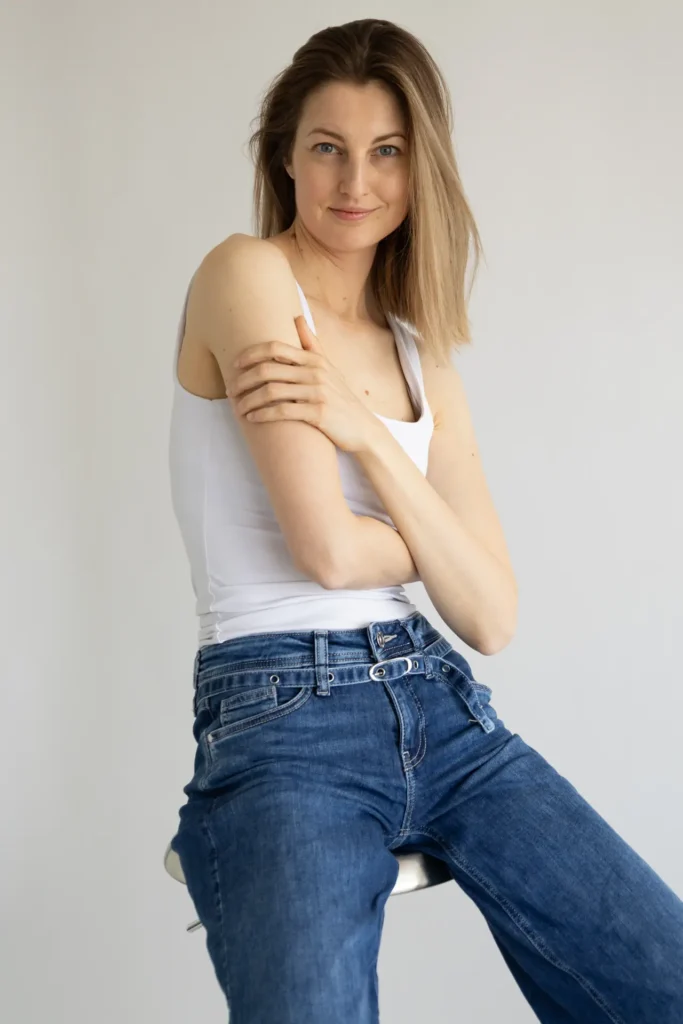 Sabrina Luc.