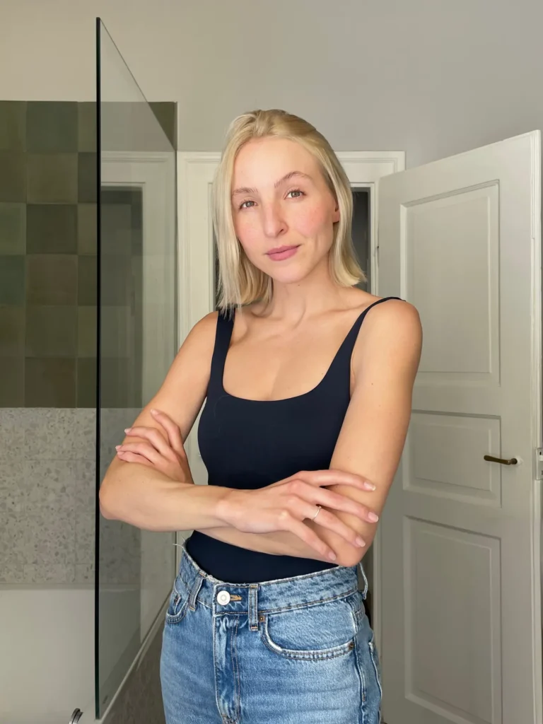 Anita Ris.