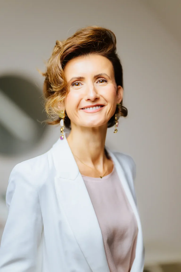 Anne Sch.