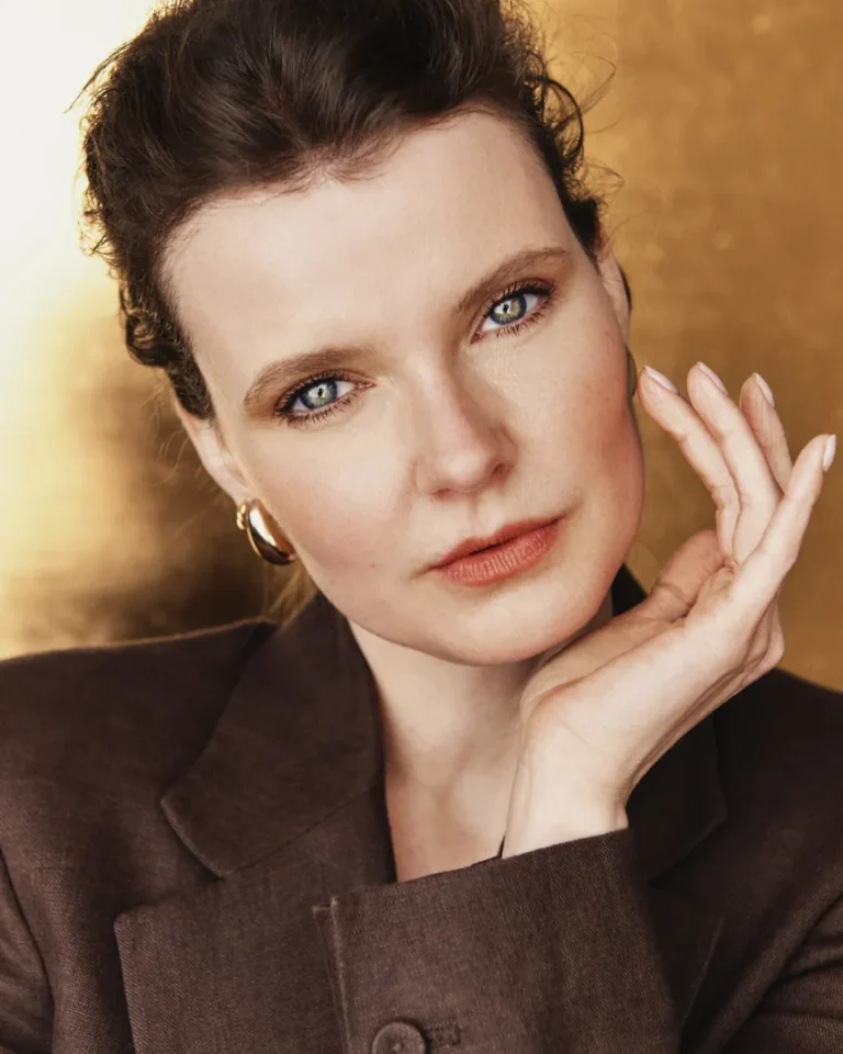 Anne W.