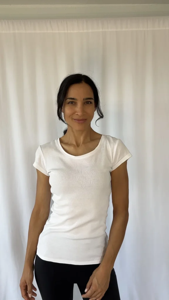 16 HalfBodydenise bauer
