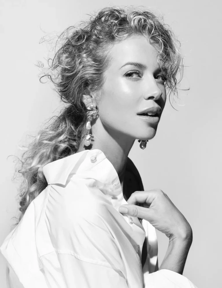 Veronika An.
