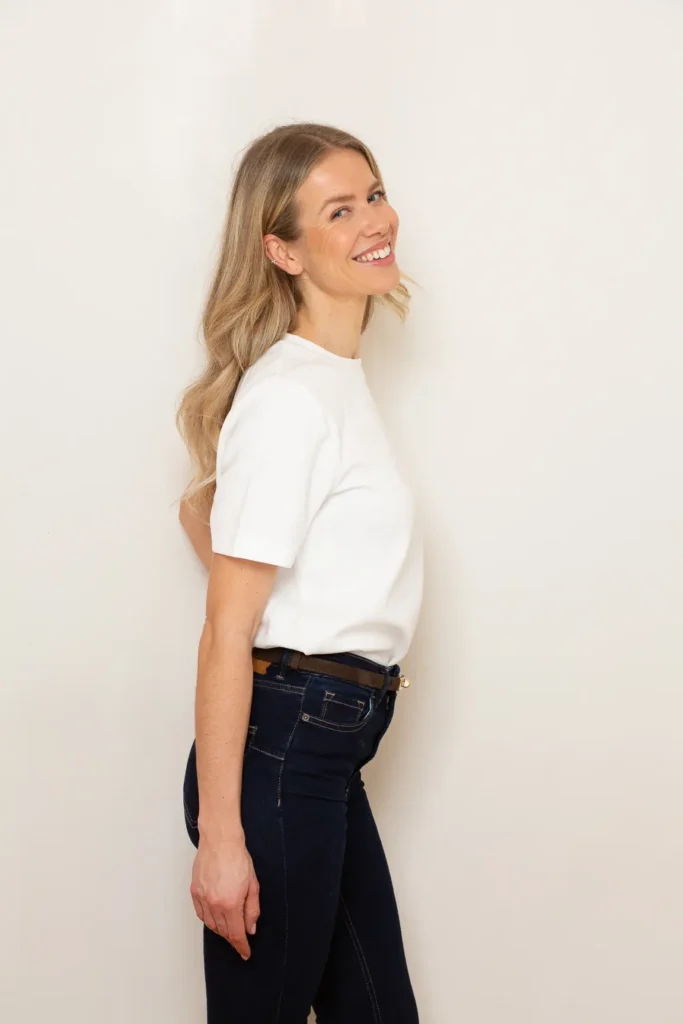 Veronika An.